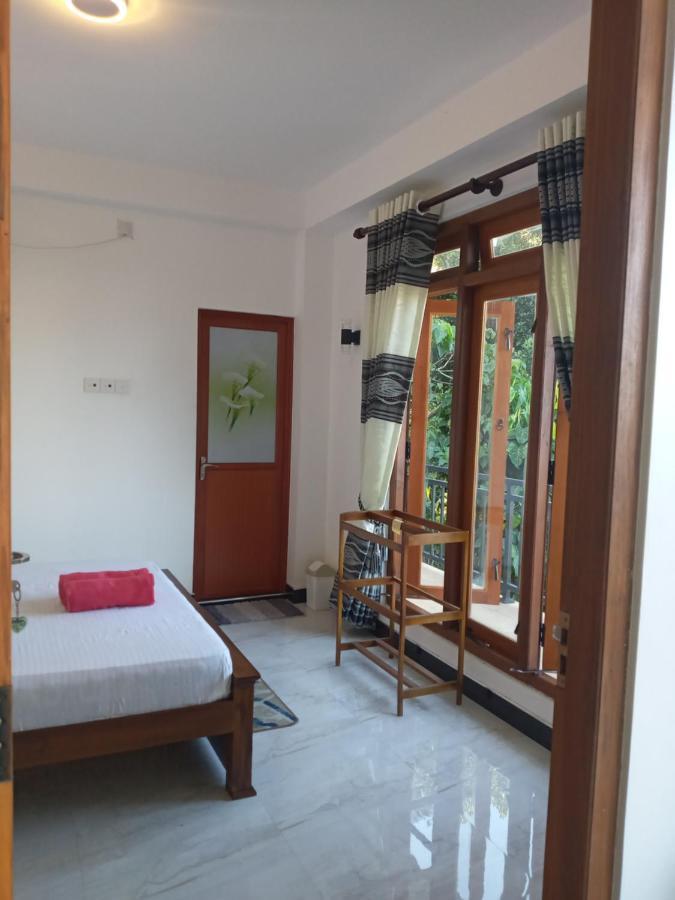 Kelum Homestay Kandy Eksteriør bilde