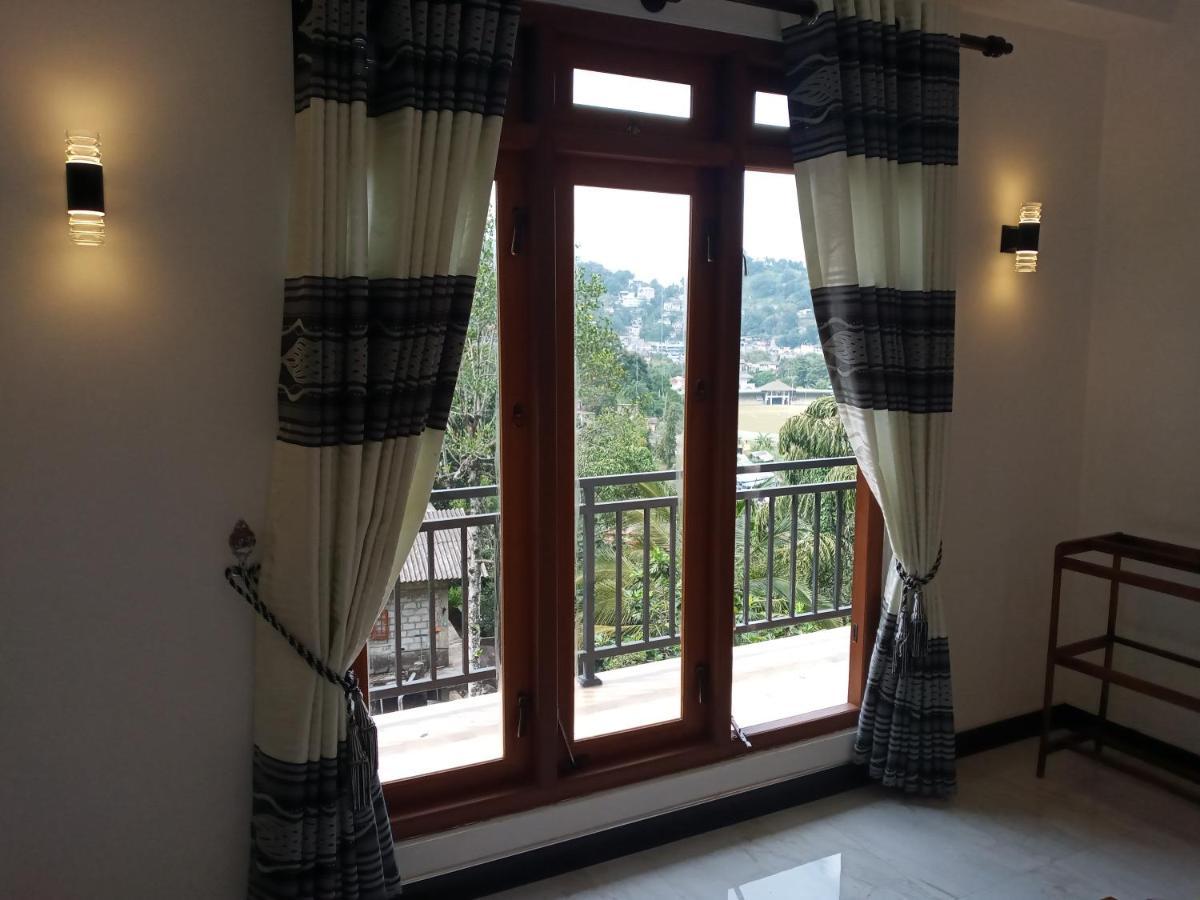 Kelum Homestay Kandy Eksteriør bilde