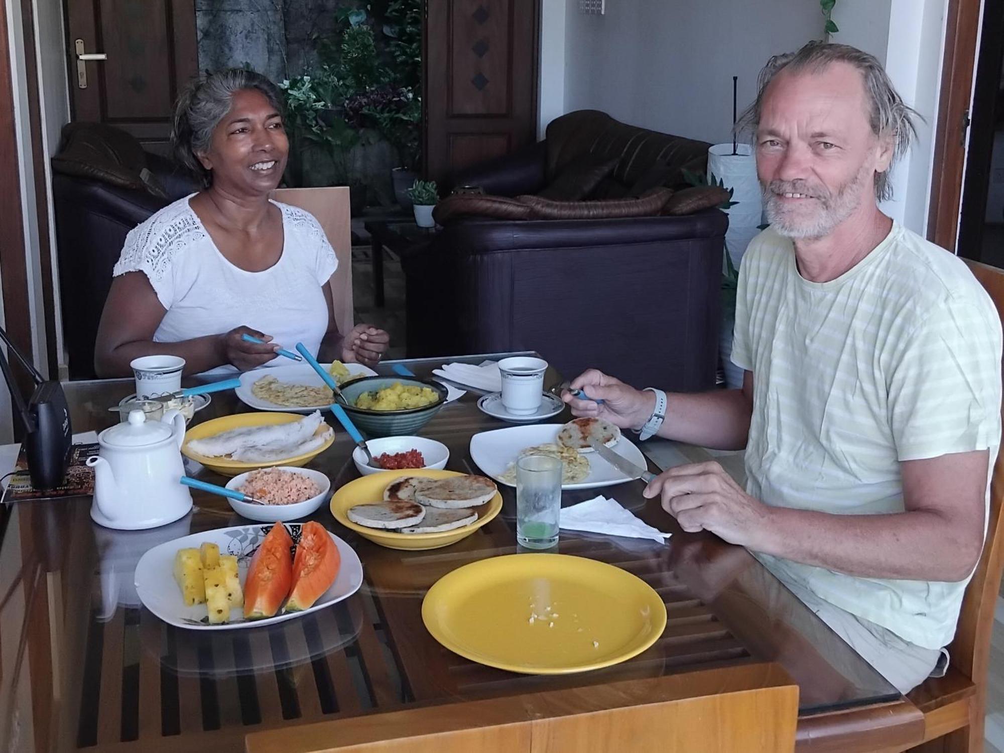 Kelum Homestay Kandy Eksteriør bilde